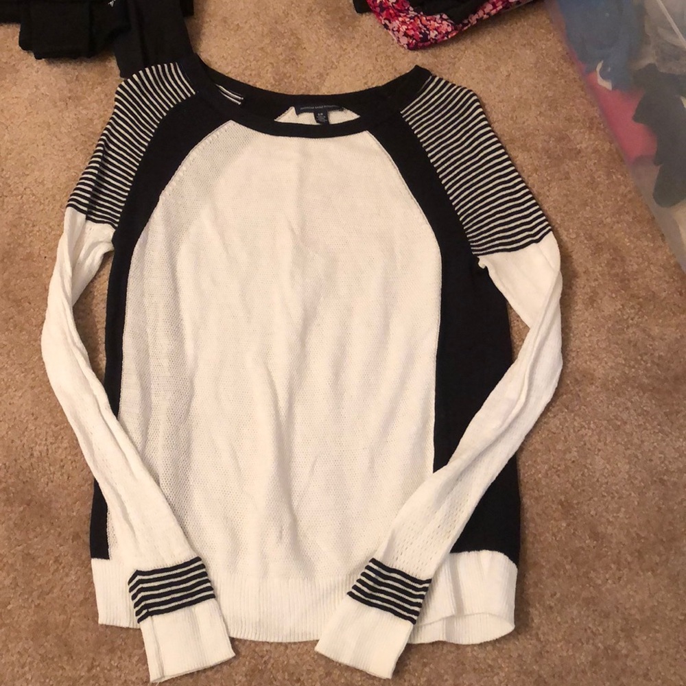 light weight sweater